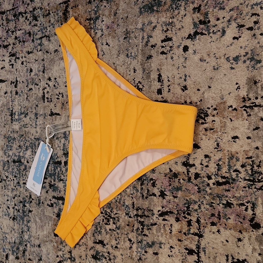 🔵Brand new Cupshe bottoms